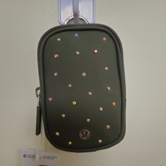 Lululemon Clippable Nano Pouch- Grey Sage Customized Crystals Rhinestone Sparkle - Picture 5 of 6